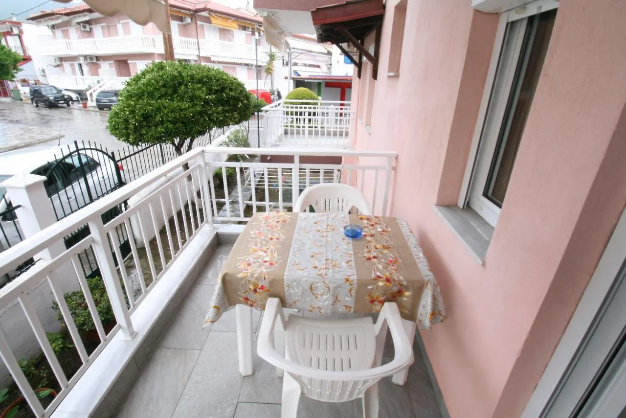 Aparthotel Sarti Center Studios