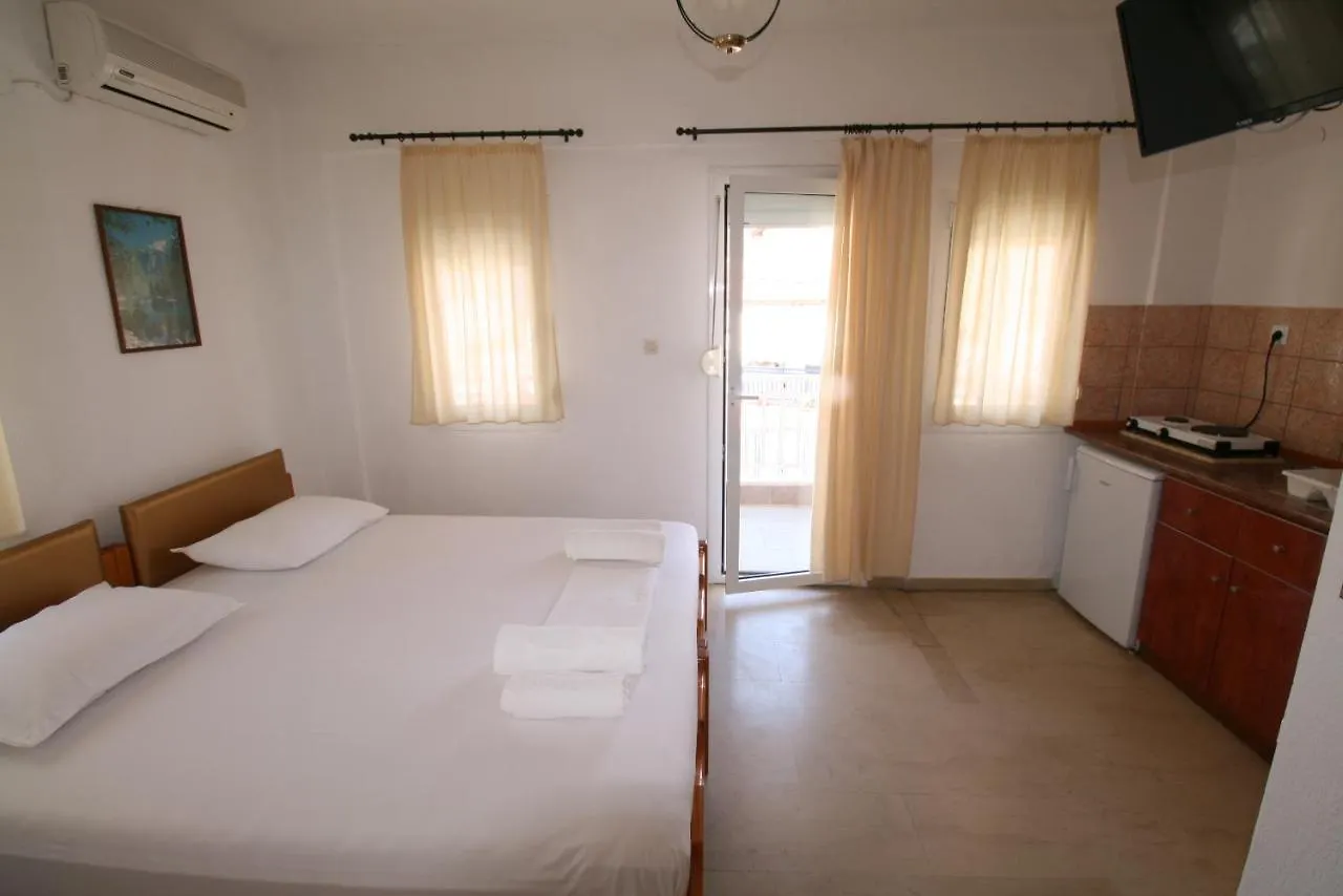 Aparthotel Sarti Center Studios Greece