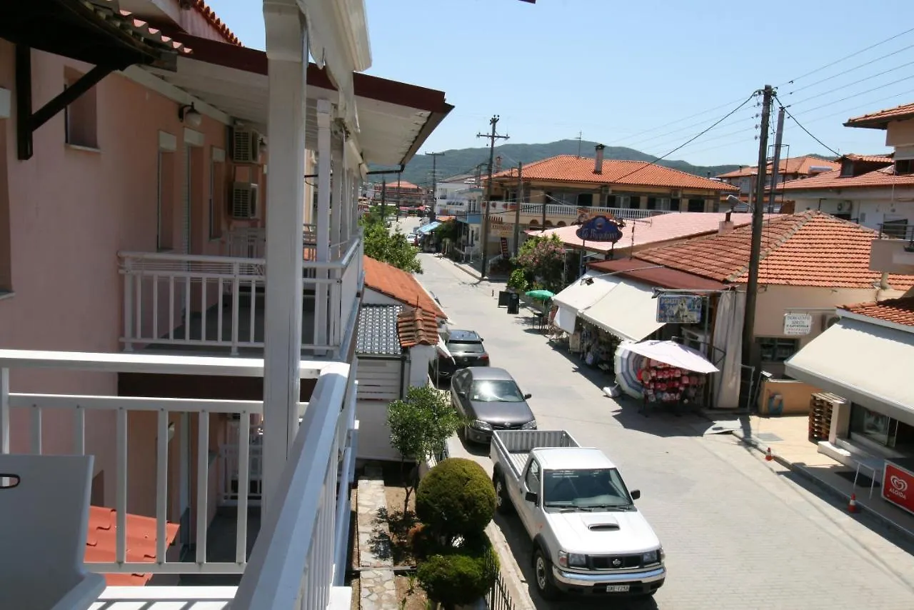 Sarti Center Studios Aparthotel